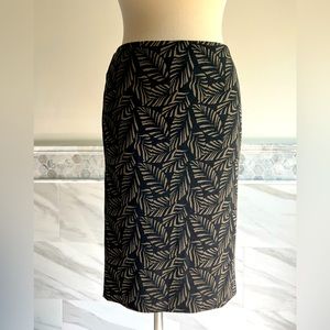 LOFT Stretch Tube/Pencil Leaf Print Knit Skirt Sz M